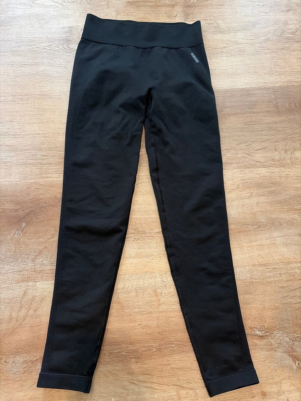 Black Gymshark leggings